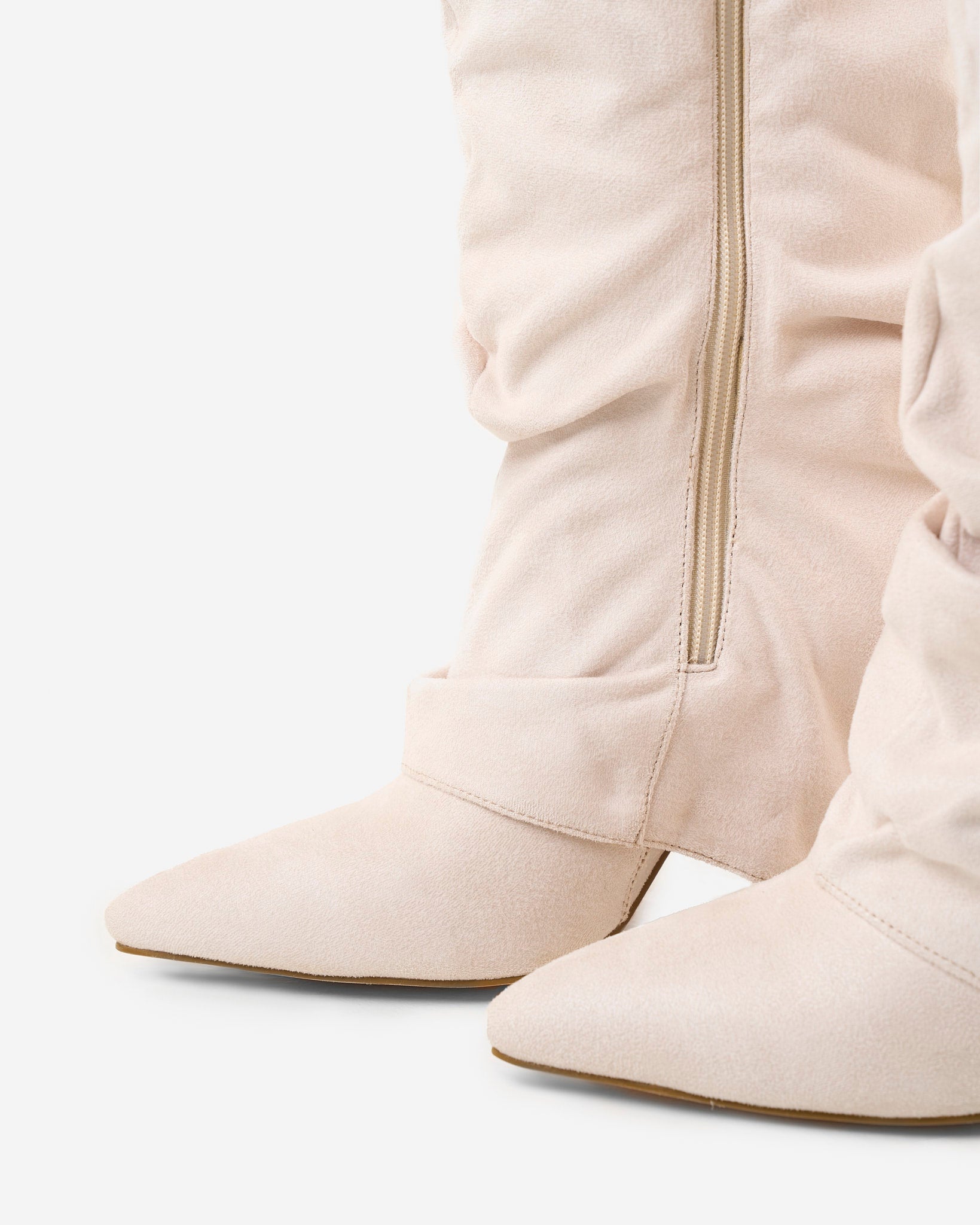 Avery | Soft Suede with Relaxed Drama