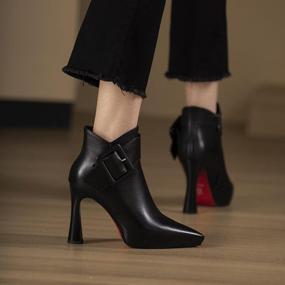 VELLARI | Stivaletti con Fibbia Oversize e Punta Sfilata